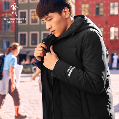 Dancing with wolves DANCING WOLVES down jacket men 2018 winter new long letter hooded thick down jacket 66096616620 001 black 17592A
Dancing with wolves DANCING WOLVES down jacket men 2018 winter new long letter hooded thick down jacket 66096616620 001 black 17592A
