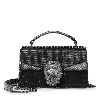 Small bag female new Korean version of the retro small square bag fashion wild chain shoulder Messenger bag
Small bag female new Korean version of the retro small square bag fashion wild chain shoulder Messenger bag