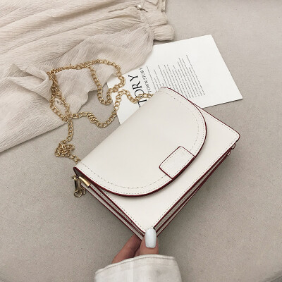 2019 new small fresh casual temperament double layer Messenger bag female fashion simple embroidery thread chain shoulder bag
2019 new small fresh casual temperament double layer Messenger bag female fashion simple embroidery thread chain shoulder bag