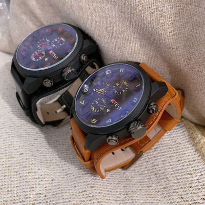 French minority watch male Korean female student non-mechanical watch Chinese police special forces large dial watch male
French minority watch male Korean female student non-mechanical watch Chinese police special forces large dial watch male