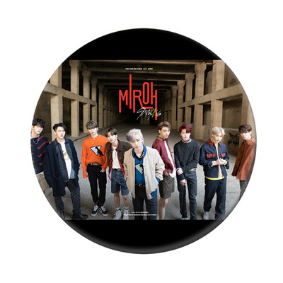 KPOP Stray Kids New Album Same paragraph Personalized Round Badge Super Cute Bag Pendant Boys Girls Accessories Hot Gift for Fan
KPOP Stray Kids New Album Same paragraph Personalized Round Badge Super Cute Bag Pendant Boys Girls Accessories Hot Gift for Fan