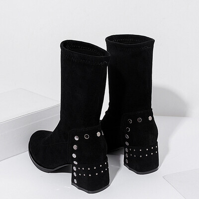Long boots women knee-high autumn&winter boots women with wild rivets thick&elastic thin boots
Long boots women knee-high autumn&winter boots women with wild rivets thick&elastic thin boots