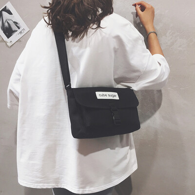 Ancient sense bag female 2019 new Korean version of the wild wide shoulder strap Messenger bag Harajuku style student canvas shoulder bag
Ancient sense bag female 2019 new Korean version of the wild wide shoulder strap Messenger bag Harajuku style student canvas shoulder bag