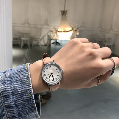 Exam watch female student Korean version simple retro fresh belt digital scale female watch best friend pai
Exam watch female student Korean version simple retro fresh belt digital scale female watch best friend pai