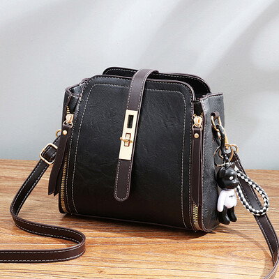 On the new bag ladies messenger bag ladies small shoulder bag Joker slung ins popular foreign style presbyopia
On the new bag ladies messenger bag ladies small shoulder bag Joker slung ins popular foreign style presbyopia