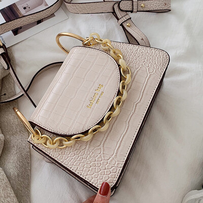 Womens bag fashion foreign-style metal chain new 2019 Korean style one-shoulder bag one-shoulder bag
Womens bag fashion foreign-style metal chain new 2019 Korean style one-shoulder bag one-shoulder bag