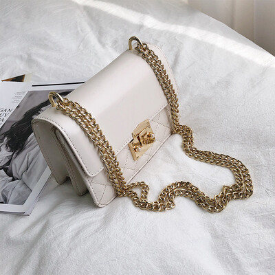 Advanced sense of the sense of the texture bag Messenger bag female wild ins new 2019 fashion shoulder chain small square bag
Advanced sense of the sense of the texture bag Messenger bag female wild ins new 2019 fashion shoulder chain small square bag