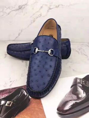 BLue color genuine ostrich skin men sneaker shoe fashion leisre flat shoe free shipping with cow skin lining hot sell best quality
BLue color genuine ostrich skin men sneaker shoe fashion leisre flat shoe free shipping with cow skin lining hot sell best quality