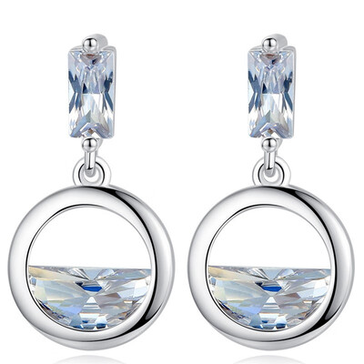 925 Silver Cubic Zirconia Drop Earrings Wedding Bride Party Jewelry Gifts Fashion Silver Color CZ Eardrop Accessories W44
925 Silver Cubic Zirconia Drop Earrings Wedding Bride Party Jewelry Gifts Fashion Silver Color CZ Eardrop Accessories W44