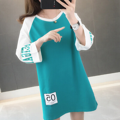 Womens Korean Style Round Neck Color Block Letter Print Half Sleeve Pullover T-Shirt
Womens Korean Style Round Neck Color Block Letter Print Half Sleeve Pullover T-Shirt