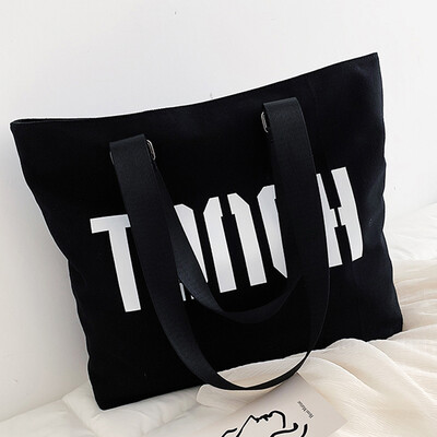Korean version 2019 new small fresh academic letter canvas bag shoulder handbag student shopping bags
Korean version 2019 new small fresh academic letter canvas bag shoulder handbag student shopping bags