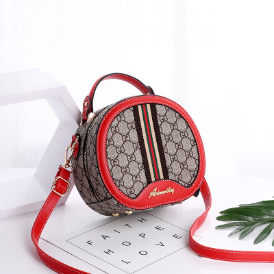 Summer New Womens Bag Chao Korean Edition Fashion Baitao Ladies Handbag Shoulder Bag Slant Bag
Summer New Womens Bag Chao Korean Edition Fashion Baitao Ladies Handbag Shoulder Bag Slant Bag