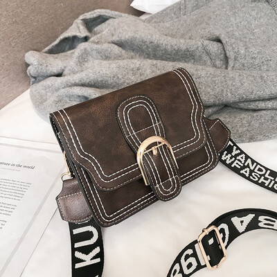 Ins super fire bag diagonal small bag female 2018 new Korean version of the wild Sen retro wide shoulder shoulder Messenger bag
Ins super fire bag diagonal small bag female 2018 new Korean version of the wild Sen retro wide shoulder shoulder Messenger bag