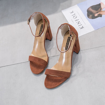 Thick-heeled sandals women 2019 new summer high-heeled dew toe small fresh Joker fairy wind buckle with womens shoes
Thick-heeled sandals women 2019 new summer high-heeled dew toe small fresh Joker fairy wind buckle with womens shoes