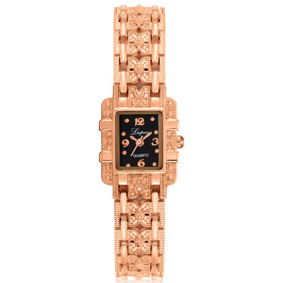 Womens Watches Simple Disc Featured Ladies Quartz Wristwatch High Quality Alloy Gold Strap Clock Casual Dress Montre Femme
Womens Watches Simple Disc Featured Ladies Quartz Wristwatch High Quality Alloy Gold Strap Clock Casual Dress Montre Femme