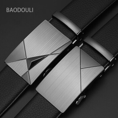 Mens crocodile pattern smooth buckle belt gold faucet buckle belt foreign trade Taobao
Mens crocodile pattern smooth buckle belt gold faucet buckle belt foreign trade Taobao