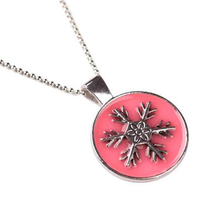 Women Glow In The Dark Snowflake Necklace Girl Luminous Link Chain Female Christmas Necklace Jewelry
Women Glow In The Dark Snowflake Necklace Girl Luminous Link Chain Female Christmas Necklace Jewelry