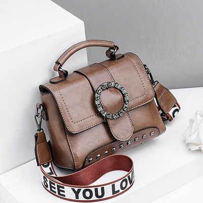High-level feeling of the new womens bag Korean version tide hand-held oblique carry fashion temperament feeling single shoulde
High-level feeling of the new womens bag Korean version tide hand-held oblique carry fashion temperament feeling single shoulde