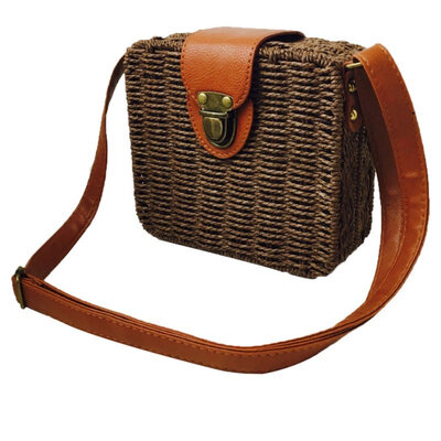 Fashion Women Flap Straw Bags Summer Beach Style Leather Strap Shoulder Bags For Women Hasp Square Straw Bags Crossbody Bags Hot
Fashion Women Flap Straw Bags Summer Beach Style Leather Strap Shoulder Bags For Women Hasp Square Straw Bags Crossbody Bags Hot