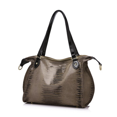 REALER brand fashion women genuine leather shoulder bags high quality crocodile pattern leather handbags female tote bag 2017
REALER brand fashion women genuine leather shoulder bags high quality crocodile pattern leather handbags female tote bag 2017
