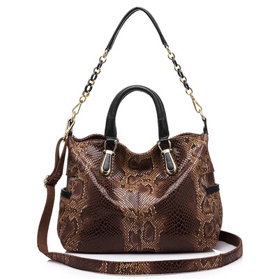 REALER brand women genuine leather tote bag female fashion serpentine prints leather handbags boston bag large shoulder bag
REALER brand women genuine leather tote bag female fashion serpentine prints leather handbags boston bag large shoulder bag