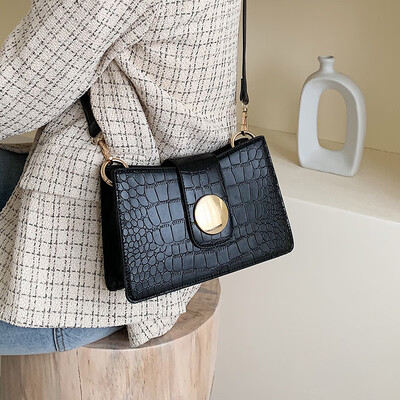 Advanced sense chain bag handbag 2019 new fashion shoulder bag ocean Messenger bag wild ins net red packet
Advanced sense chain bag handbag 2019 new fashion shoulder bag ocean Messenger bag wild ins net red packet