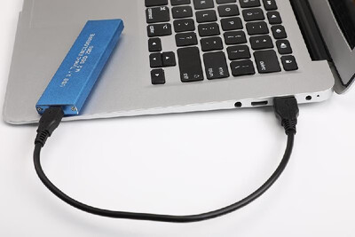 USB 31 Type-C to NGFF M2 SSD 128G Hard Disk Box External HDD Enclosure Case for Mobile Hard Drive Storage Devices PC
USB 31 Type-C to NGFF M2 SSD 128G Hard Disk Box External HDD Enclosure Case for Mobile Hard Drive Storage Devices PC