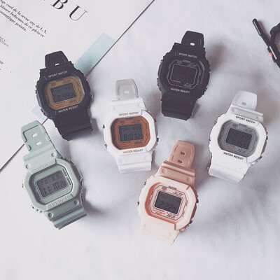 Ins Super Fire Electronic Watch Male Student Sports Square Girl High School Student Couple Girl Junior High School
Ins Super Fire Electronic Watch Male Student Sports Square Girl High School Student Couple Girl Junior High School