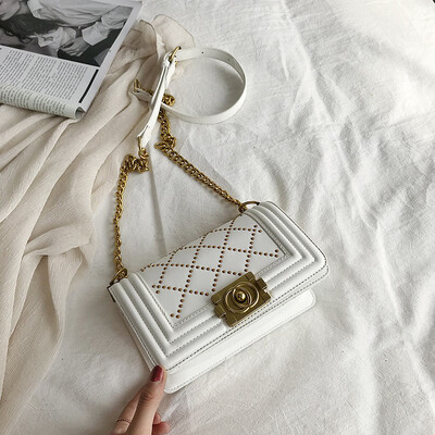 Female bag 2019 new wave Korean fashion shoulder bag simple texture rhombic chain Messenger bag female wild ins
Female bag 2019 new wave Korean fashion shoulder bag simple texture rhombic chain Messenger bag female wild ins