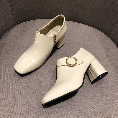 Boots female autumn Korean version of wild ins small leather shoes female thick heel high heel fashion Martin short boots female
Boots female autumn Korean version of wild ins small leather shoes female thick heel high heel fashion Martin short boots female
