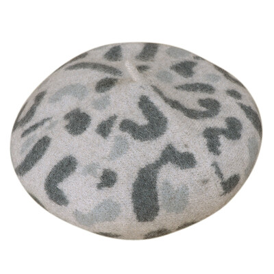 New Korean Camouflage Beret Retro Pumpkin Cap Literary&Artistic Wool Wool Thickening&Warming Hundred Female Caps
New Korean Camouflage Beret Retro Pumpkin Cap Literary&Artistic Wool Wool Thickening&Warming Hundred Female Caps