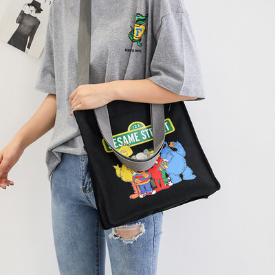 Sesame Street slanted bag female canvas bag Korean version of large capacity single shoulder bag female student ins wind master ul
Sesame Street slanted bag female canvas bag Korean version of large capacity single shoulder bag female student ins wind master ul