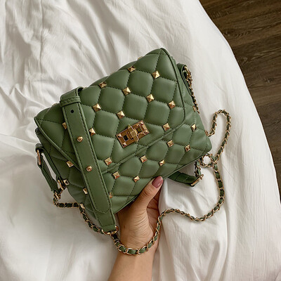 Senior sense of foreign style womens bag summer Lingge chain bag new 2019 rivet buckle bag ins Messenger bag
Senior sense of foreign style womens bag summer Lingge chain bag new 2019 rivet buckle bag ins Messenger bag