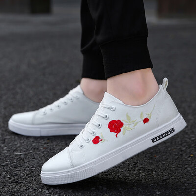 Canvas shoes Mens Summer Korean version of Student Leisure Board shoes Spirit Boys Red Social cloth shoes Black
Canvas shoes Mens Summer Korean version of Student Leisure Board shoes Spirit Boys Red Social cloth shoes Black