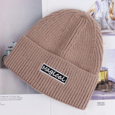 Adult winter hat lady hair hat Korean version of simple hundred with a solid-colored knitted hat student couple ear-guard cold hat
Adult winter hat lady hair hat Korean version of simple hundred with a solid-colored knitted hat student couple ear-guard cold hat