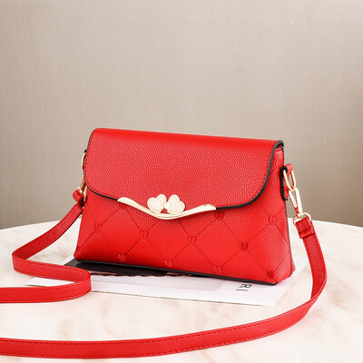 The new wave of women in summer Korean version of Joker fashion single shoulder diagonal middle-aged womens bag mother bag
The new wave of women in summer Korean version of Joker fashion single shoulder diagonal middle-aged womens bag mother bag