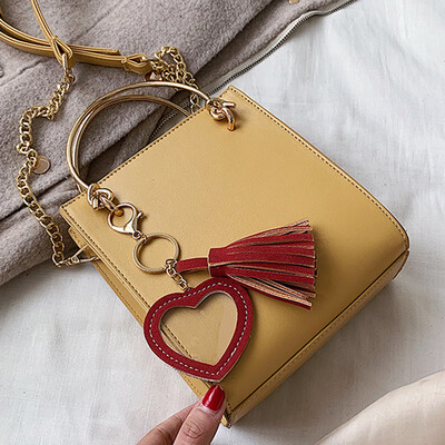 Women 2019 fallwinter new popular bag women Korean version of Joker slung texture small foreign style shoulder bag
Women 2019 fallwinter new popular bag women Korean version of Joker slung texture small foreign style shoulder bag