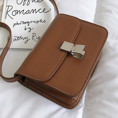 In summer the new little fresh girl 2019 new fashion pure color tofu bag students take the oblique satchel bag
In summer the new little fresh girl 2019 new fashion pure color tofu bag students take the oblique satchel bag