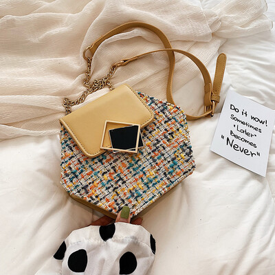 Net red hair small bag summer ins chain geometry small square bag new 2019 Korean version single shoulder oblique satchel
Net red hair small bag summer ins chain geometry small square bag new 2019 Korean version single shoulder oblique satchel
