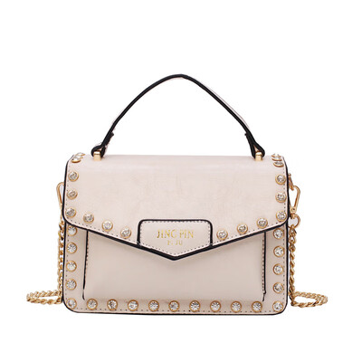 Ins small bag female chic wild 2019 new wave Korean version of the slung shoulder fashion chain lace small round bag
Ins small bag female chic wild 2019 new wave Korean version of the slung shoulder fashion chain lace small round bag