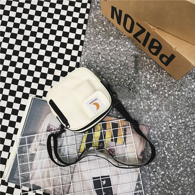 Broadband oblique Bag Lady Baitao ins small bag Korean version of Japanese Menchao brand Street hip-hop one-shoulder bag jumping D
Broadband oblique Bag Lady Baitao ins small bag Korean version of Japanese Menchao brand Street hip-hop one-shoulder bag jumping D