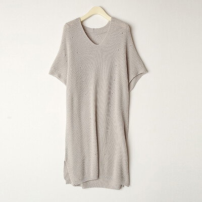 Card&Geese cashmere sweater round neck solid color autumn&winter features knit dress long section 10522
Card&Geese cashmere sweater round neck solid color autumn&winter features knit dress long section 10522