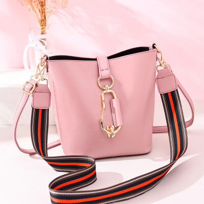 Shangxin Female Bucket Bag Simple Net Red Baitie Fashion Small Handbag Shoulder Bag Slant Bag Female
Shangxin Female Bucket Bag Simple Net Red Baitie Fashion Small Handbag Shoulder Bag Slant Bag Female