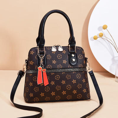 Womens bag 2019 summer new bag female Europe&America big bag fresh fashion womens bag shoulder bag
Womens bag 2019 summer new bag female Europe&America big bag fresh fashion womens bag shoulder bag