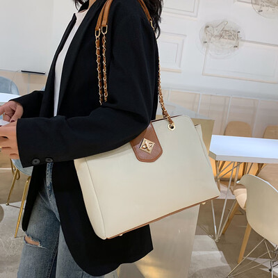 Bag student Korean canvas bag slung female Japanese shoulder bag large capacity female 2019 student portable tote bag
Bag student Korean canvas bag slung female Japanese shoulder bag large capacity female 2019 student portable tote bag