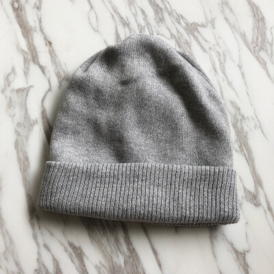 Solid color warm wool hat female Korean autumn&winter retro hundred-eared soft knitted hat tide plus thick Japanese hat
Solid color warm wool hat female Korean autumn&winter retro hundred-eared soft knitted hat tide plus thick Japanese hat