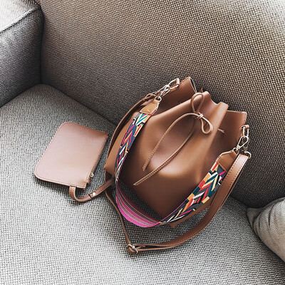 2018 Luxury Handbags Women Bags Designer Bow Bucket Purses&Handbags Wide Belt Shoulder Bags for Women Tote Bag Bolsa Female
2018 Luxury Handbags Women Bags Designer Bow Bucket Purses&Handbags Wide Belt Shoulder Bags for Women Tote Bag Bolsa Female
