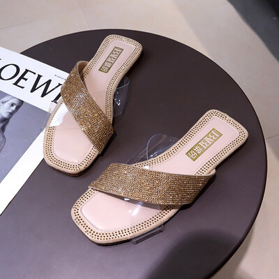 Cool slippers women wear summer Korean version of the water drill fashion flat bottom beach slippers
Cool slippers women wear summer Korean version of the water drill fashion flat bottom beach slippers