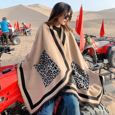 Fallwinter ladies cape shawl retro national wind warm leopard print pocket woven cashmere split long shawl
Fallwinter ladies cape shawl retro national wind warm leopard print pocket woven cashmere split long shawl
