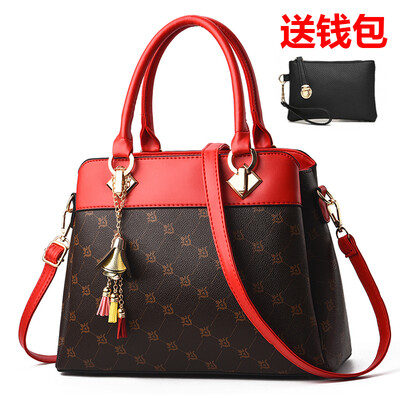 Womens fashion handbag Korean version Baitao womens bag mothers bag simple one shoulder inclined bag
Womens fashion handbag Korean version Baitao womens bag mothers bag simple one shoulder inclined bag